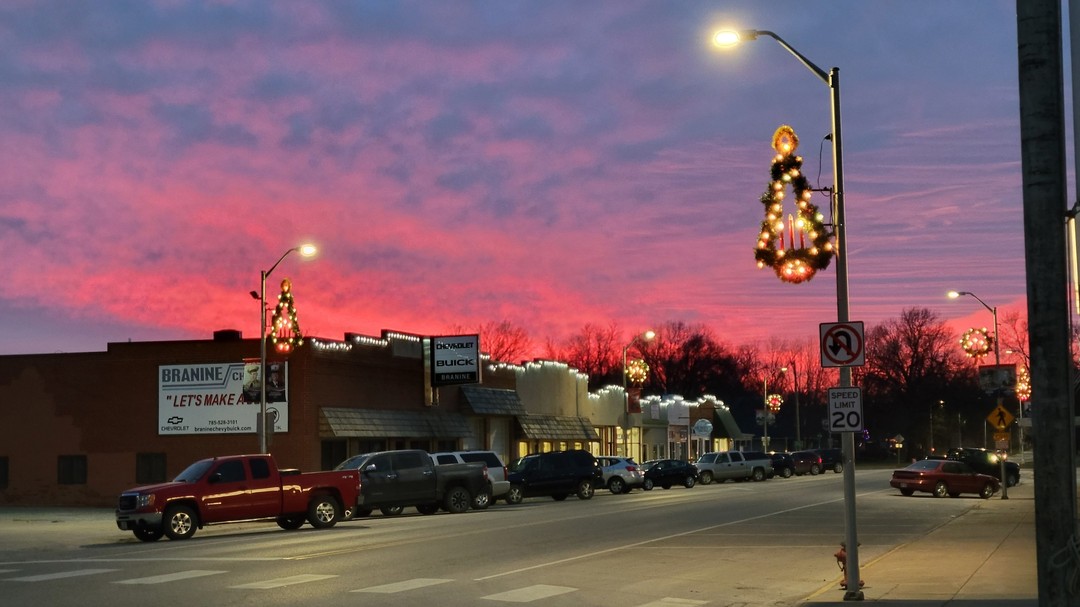 A beautiful sunset in downtown Osage.