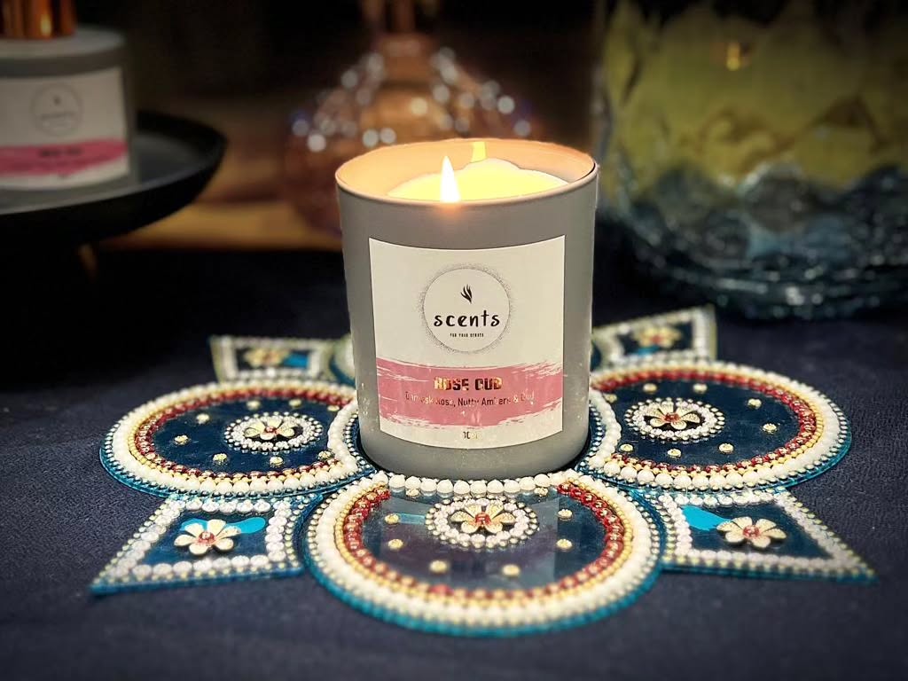 Wishing everyone a very Happy Diwali 🪔🕯
#diwaligifts #diwalishopping #candleofinstagram #candlelover #scentedcandles