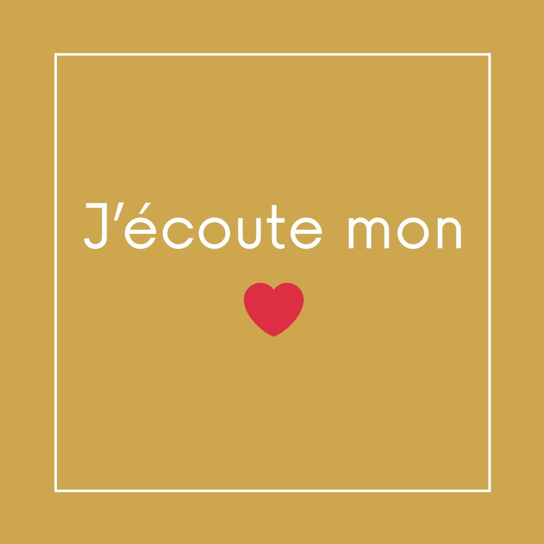 "J'écoute mon ❤️"
Cette phrase résume parfaitement les 3 dernières années de ma vie professionnelle. Un virage à 180° guidé par mon intuition et ma volonté d'être en accord avec mes valeurs. 💫
Récemment, lors d'un rendez-vous avec un potentiel client, il me questionne sur mes process et ma méthodologie de travail. 🤔
Je lui explique que mon approche s'articule autour de 2 piliers fondamentaux : la relation humaine et l'adaptation à chaque individu. Ce qui fait que j'ai pleins d'outils et qu'aucun de mes accompagnements sont les mêmes.
Intrigué, il me demande : "Mais comment choisis-tu les outils adaptés à chaque cas ? J'ai besoin de comprendre le processus pour pouvoir y adhérer."
Et c'est là que, spontanément, je lui ai répondu : "J'écoute mon cœur."
Silence radio... 😶
A la fin du rendez-vous, il me quitte en me disant : "On sait jamais..."
Je ne peux m'empêcher de sourire. 😅
Je sais au fond de moi que nous ne collaborerons pas ensemble. Nos langages et nos visions sont trop différents. Et c'est ok !
Cette anecdote illustre parfaitement mon alignement personnel.
Je suis en phase avec qui je suis et ce que je propose.
Loin du CDI et de ses carcans, j'ai enfin trouvé ma liberté.
Je suis moi-même, je ne joue plus le rôle d'une autre personne.
Assumer sa singularité n'a pas toujours été simple pour moi. 🚀
Il y a 4 ans, je répondais aux attentes des mes dirigeants.
Mais ce n'était pas aligné avec ce qui vibrait dans mes tripes.
Aujourd'hui, je suis fière de ne pas plaire à tout le monde.
Mes accompagnements s'adressent à ceux pour qui mes mots réssonent.
Et la vie me le rend bien ! 🙏
Je rencontre chaque jour des personnes extraordinaires, prêtes à oser le changement.
Vous êtes en quête de sens et d'épanouissement professionnel ?
Parlons-en !
#reconversionprofessionnelle #coaching #écouteintuition #alignementpersonnel #liberte #sens #épanouissement #premierpas #jefaismonpremierpas #ecoutersoncoeur #vallet #vignoblenantais #lorouxbottereau