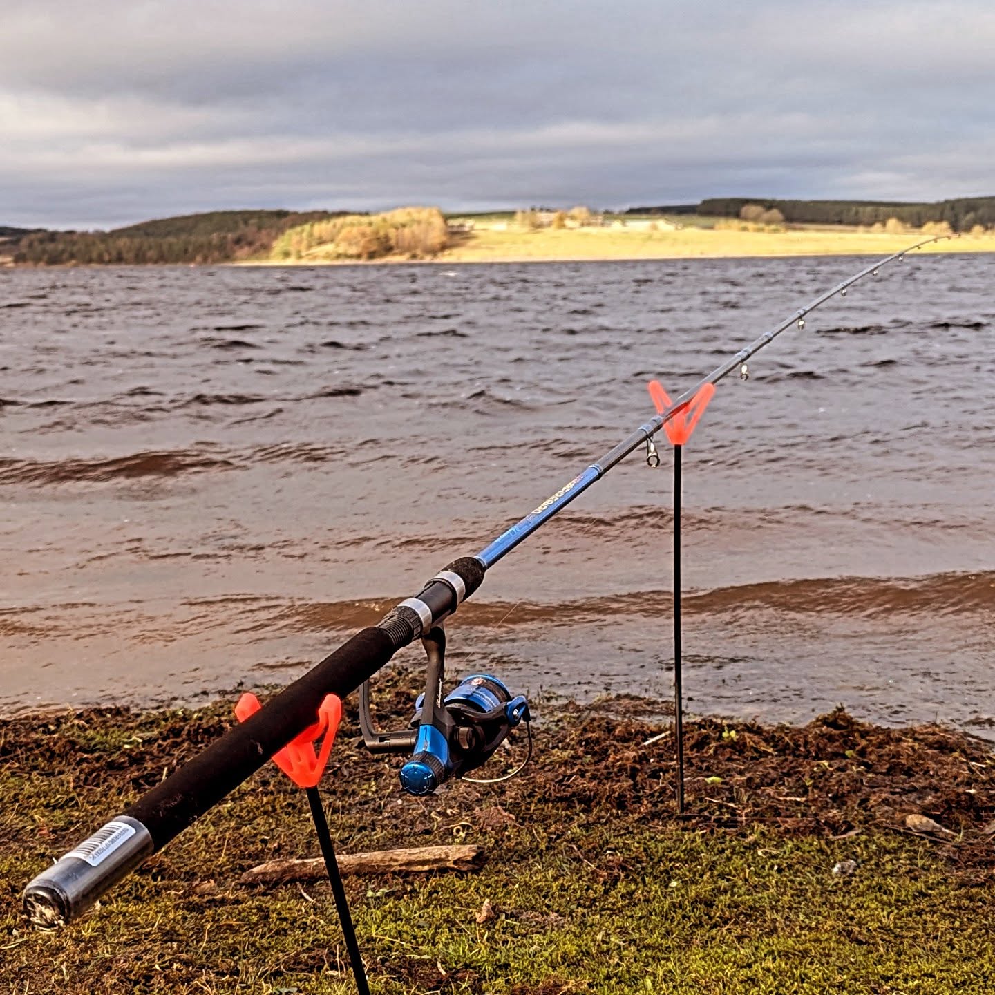 As fishing newbies, we tried out the Try It: Fishing free taster session run by @waterside_parks
And what a view we had looking over at Cronkley sitting in the sunshine across the water 😍
Check out their website/Instagram as they offer lots activities (not just fishing) over school holidays!
#cronkley #derwentreservoir #fishing #watersideparks #halftermactivities #northumberland #countydurham