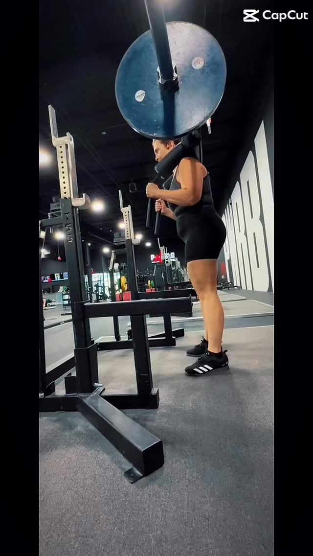 💪✨ Workout Women Wednesday Spotlight ✨💪
Big congratulations to our powerhouse @chubbymomlifts who placed 2nd at the USAPL Northeast Regionals! 🥈🔥 Your hard work, dedication, and strength inspire us all every single week.
As we celebrate this win, we also want to remind everyone: strength isn’t only about pushing harder—it’s about knowing when to rest. Listening to your body, taking recovery days, and honoring your limits is what keeps you growing stronger and healthier in the long run. 🧘♀️💜
Keep lifting, keep resting, keep thriving! 🌟
#WorkoutWomenWednesday #USAPL #StrongWomen #RestAndRecover #ListenToYourBody #StrengthInBalance #doylestown #ourchampion