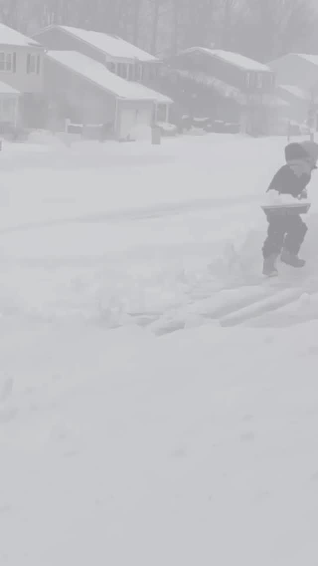 ❄️ Snow Day at Wellness Tribe, LLC! ❄️
We’ll be closed tomorrow due to inclement weather—because safety first 🧣☕️
BUT after all that shoveling… let’s be real 😅
Your back is already drafting a complaint.
Go ahead and schedule your massage now—future you will be VERY grateful 💆♀️✨
Stay cozy, stay safe, and we’ll see you soon!
#SnowDaySelfCare #WellnessTribe #MassageAfterShoveling #BackRelief #RestRecoverRepeat