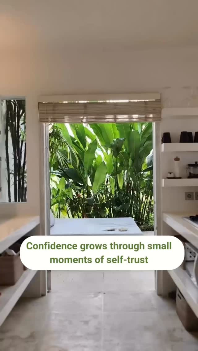 Confidence doesn’t arrive all at once.
It grows throughout your pregnancy journey each time you pause and listen to yourself
each time you notice what feels settling or supportive for you.
Those moments build trust quietly, day by day.
This is the foundation of the work I guide you through preparation that feels steady, supportive, and aligned with you.
If this resonates, the free 7 Steps are a beautiful place to begin.
Link in bio 💛