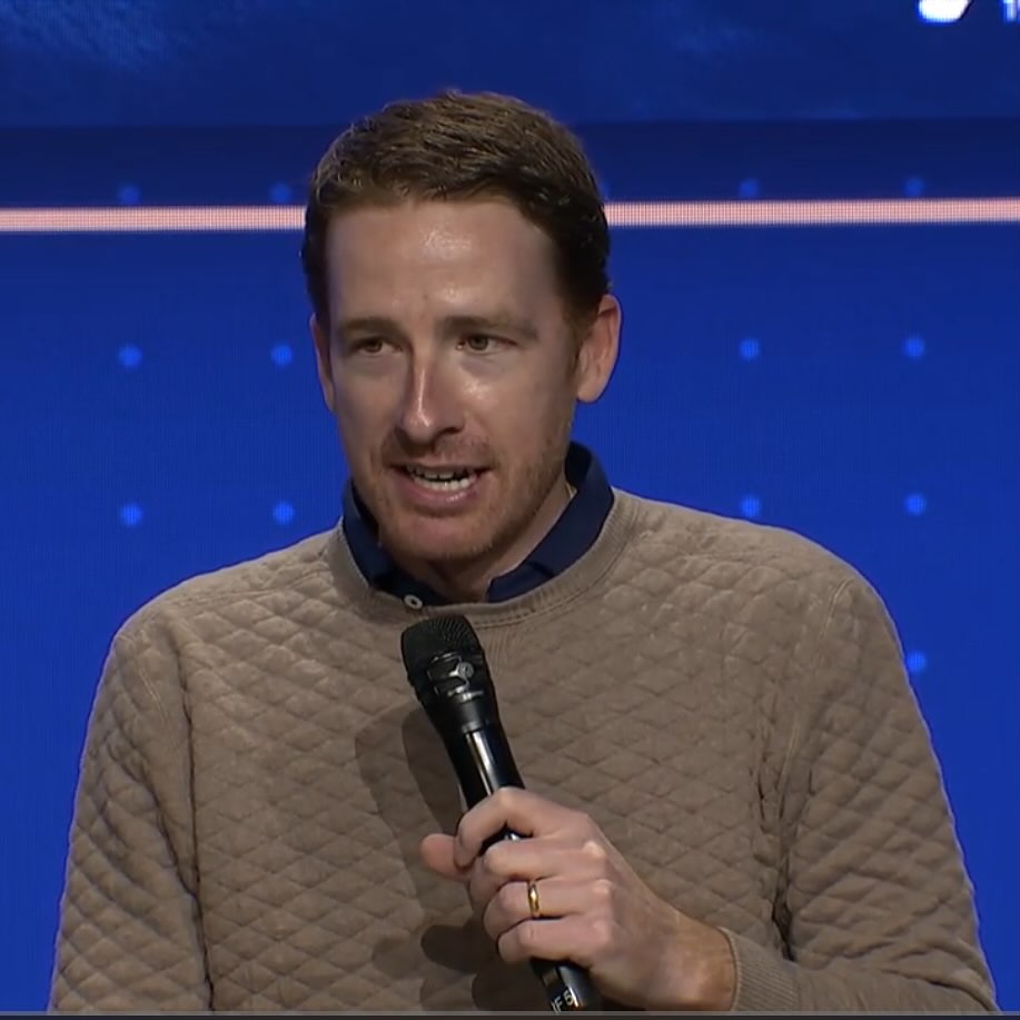 TGL’s journey from idea to ESPN took serious collaboration between innovative companies. I hosted a conversation at the PGA Show (link in bio) including @tglgolf @fullswingsimulators @toptracer @synlawn @captech_consulting