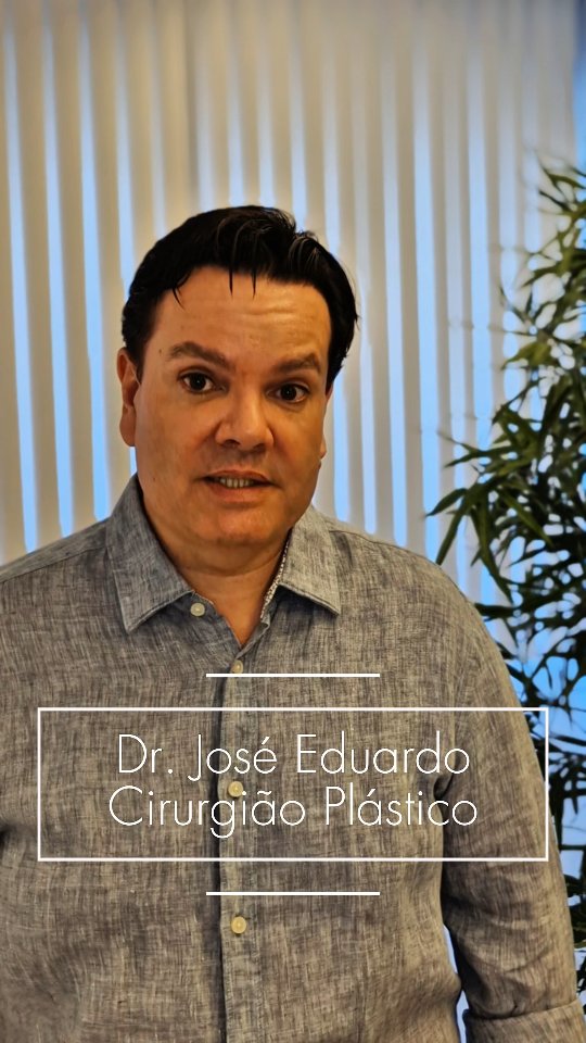 Você conhece o Soft lifting?
Um procedimento estético minimamente invasivo que utiliza preenchedores dérmicos, como ácido hialurônico, para restaurar volume, melhorar contornos faciais e suavizar rugas sem a necessidade de cirurgia.
Ele promove um efeito de lifting natural, valorizando a harmonia do rosto.
O resultado é imediato, com duração média de 12 a 18 meses, dependendo do produto e do metabolismo do paciente.
Entre em contato e agende já a sua consulta 😉📲
#plasticasegura #cirurgiaoplastico #cirurgiaplasticaemsantos #Santos #estetica