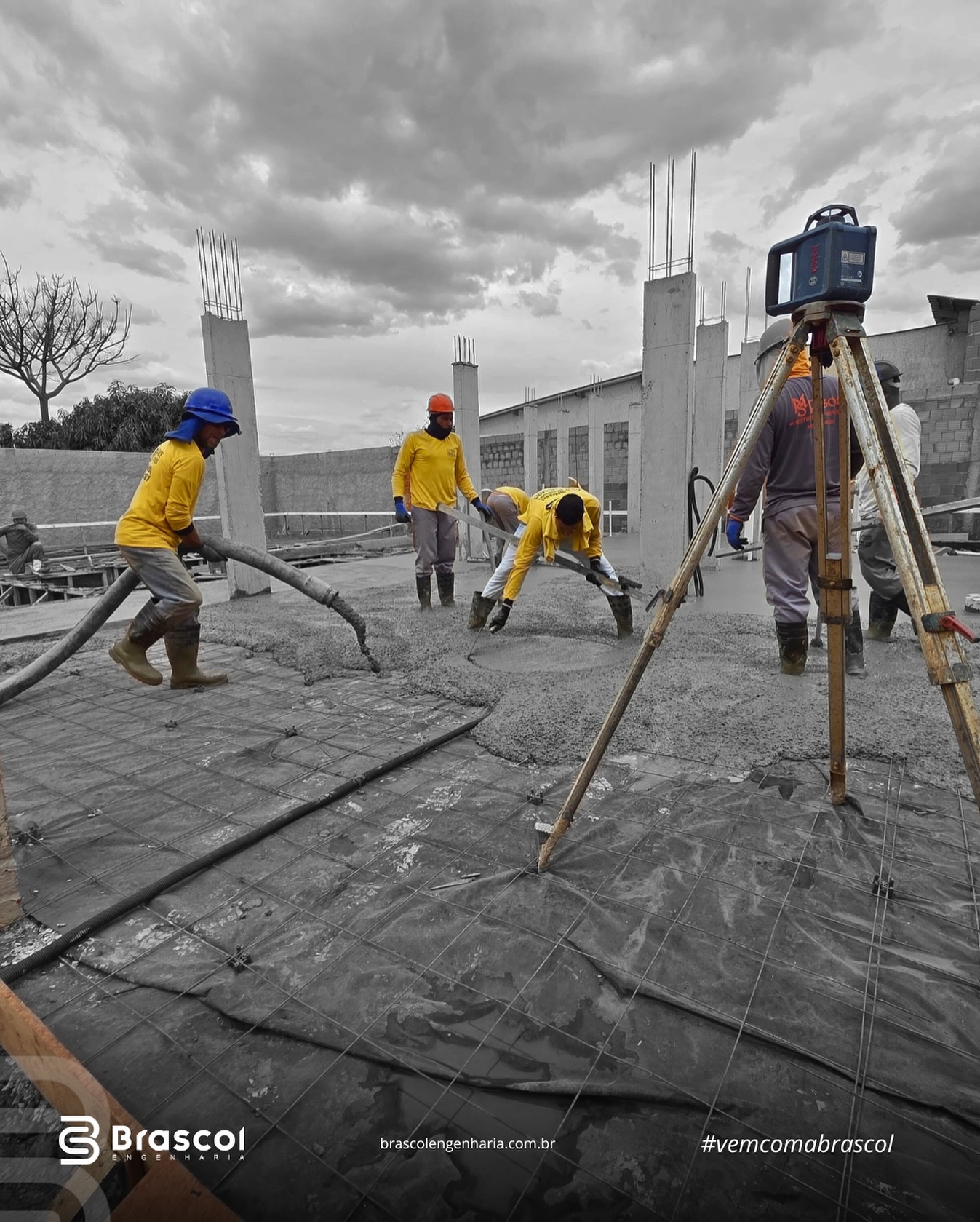 🔨 Da fundação ao acabamento, cada detalhe importa.
⠀
Na Brascol Engenharia, qualidade e precisão caminham juntas em todas as etapas da obra — porque construir o seu sonho exige técnica, comprometimento e muito trabalho.
⠀
📐 Seu projeto começa aqui.
#vemcomabrascol
⠀
#EngenhariaComQualidade #ConstruçãoAltoPadrão #BrascolEngenharia #SeuProjetoNossoCompromisso