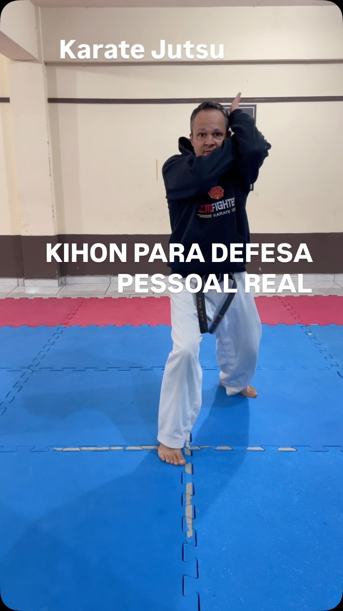 Karatê Do e KARATE JUTSU
Um com foco em perfeição do movimento e técnicas.
O outro com foco na eficiência em uma situação real de luta.
Na ZM FIGHTER unimos tudo para trazer a melhor técnica a ser utilizada em uma situação real de defesa pessoal.
Vem treinar Karatê com foco em defesa pessoal, marque sua aula. Chame no whats ou mande uma mensagem.
#karatejutsu #defesapessoal #karate #karatezmfighter #antibullying #karatekid #auladekarate #kobudo