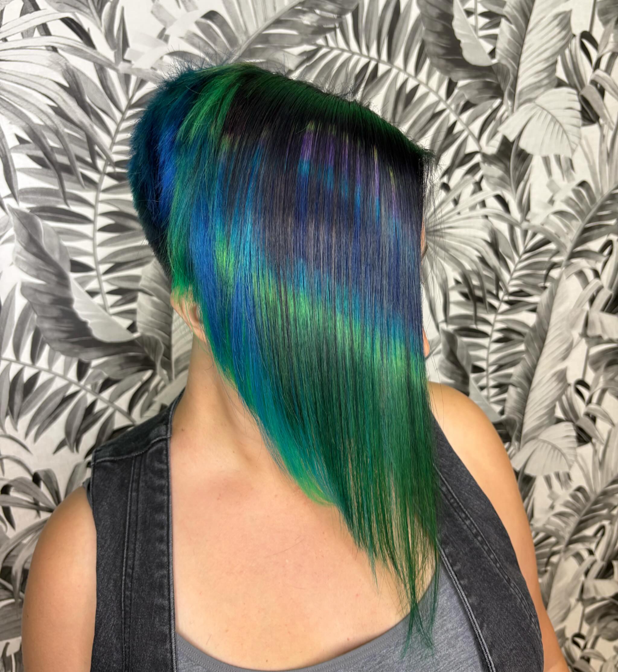 Hair by Ben @crozhair 🦚
#peacock #peacocks #vividhair #vividhaircolor #vividhairspecialist #vividhaircreations #vividhairdesign #vividhairstylist #boston #bostonvividhair #bostonhairsalon #bostonhairstylist #bostonhair #bostonsmallbusiness #bostonsmallbiz #jamaicaplain #jamaicaplainma #jplocalfirst