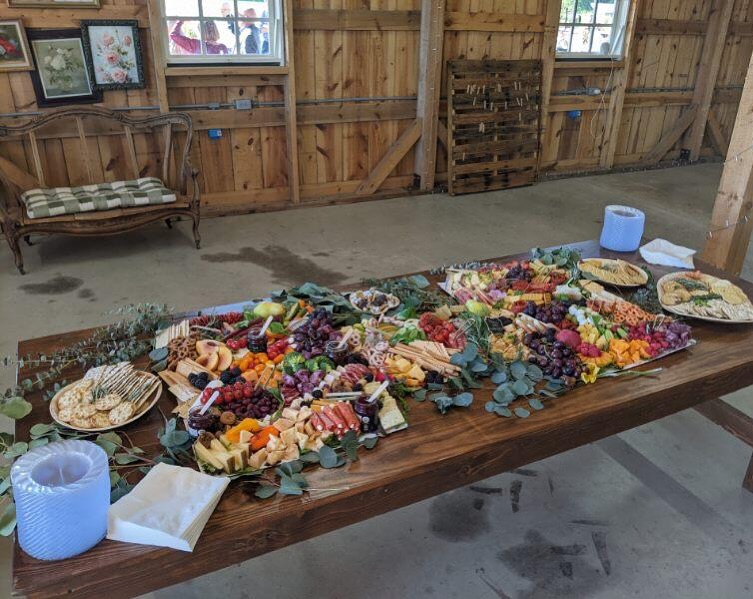 These DIY flat lay disposable charcuterie boxes have been flying off the shelf! Just tell us how many people, where and when, and we deliver the perfect setup for your event you can do without the added expense of having our team setup and teardown! It was the perfect option for this adorable barn wedding in Morris. 🌾🧀🪵
#weddingcharcuterie #flatlaycharcuterie #disposablecharcuterie #charcuteriecatering #naperville #napervillecaterer #napervillecatering #boxcharcuterie #easycharcuterie