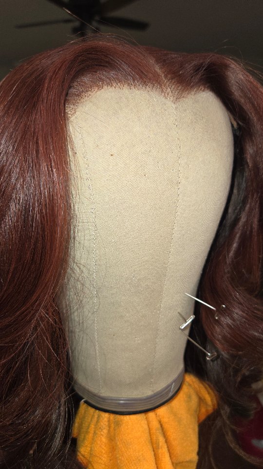 Who said you can't achieve this on a closure? If you have this kind of hairline, don't get forced into wearing a frontal if you're a closure wig kind of girl because it's doable.
@williewigs
#lacewigs #closurewigs #widowspeak #wigsforblackwomen #gluelesswigs #wigcustomization #fallhair