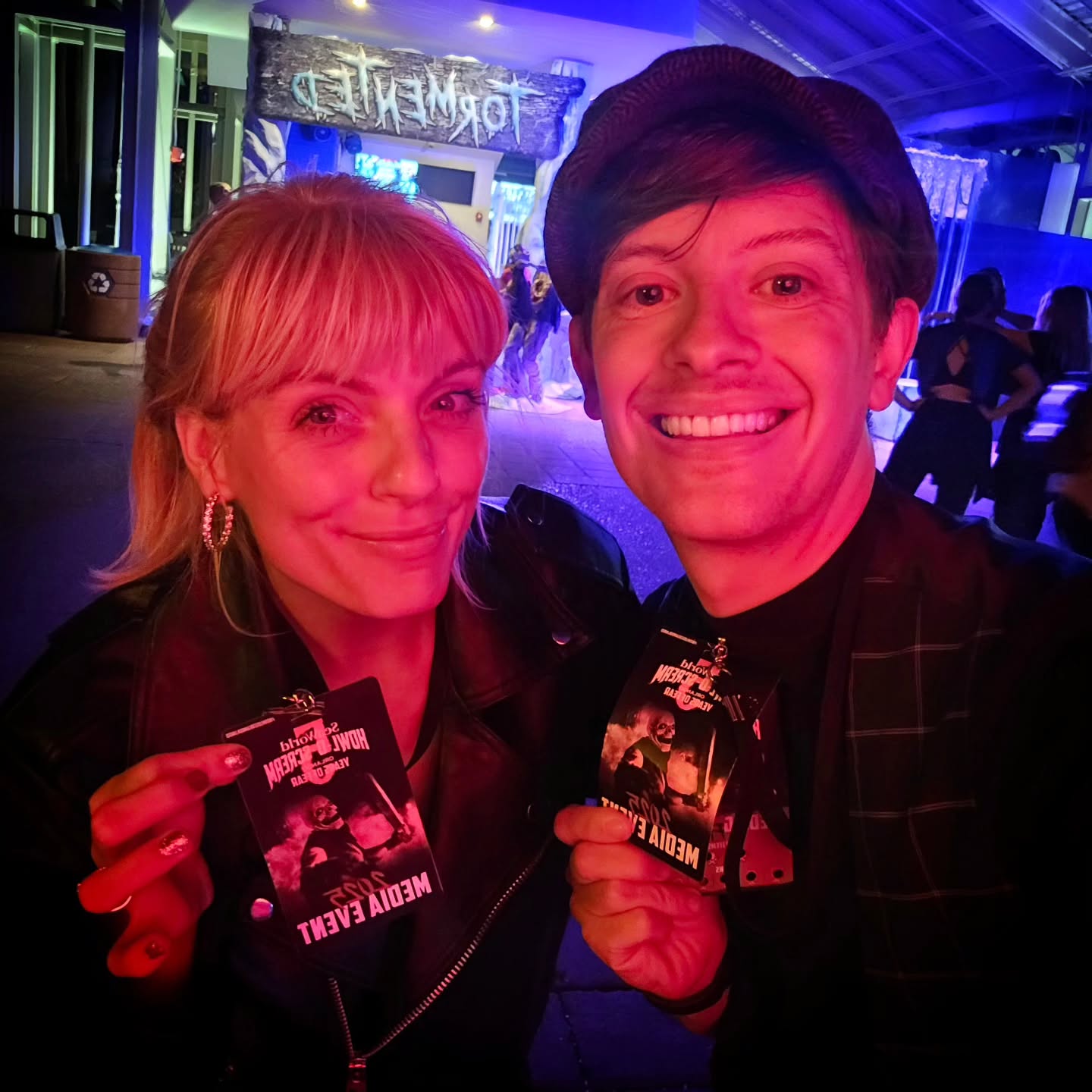 @howloscreamorlando - an incredible, immersive, unforgettable Halloween experience.
World class coasters, superb spooky shows and brilliant scare actors / performers. We had a blast.
Happy 5th anniversary!! 🎉🎉🎉
#howloscreamorlando #howloscream #Halloween #Experience #orlando #orlandoflorida
@visitorlando @hellzapoppin @fox35orlando @seaworldorlando @theorlandoreal @orlandocollabs