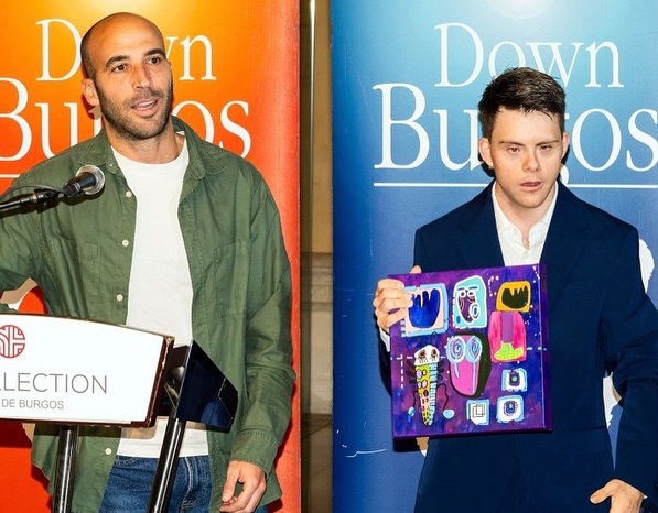 Ayer tuvimos la fortuna de recibir un premio de la Asociación Síndrome Down Burgos @downburgos Queremos dar las gracias a la Asociación y a las familias de los chicos/as por la gran labor y trabajo que realizan. Para nosotros es un orgullo poder contar con Guillermo en nuestro equipo. Cada día nos enseña con su esfuerzo, su alegría y sus ganas. Este reconocimiento es para él mas que para nosotros, porque nos recuerda lo importante que es creer en las personas y darles oportunidades. ¡Gracias Guillermo por hacernos mejores día a día!
Fotografia: @elcorreodeburgos
Artículo: @diariodeburgos_es
#sprintem #burgos #valores #eventos #sindromededown #empresas #campamentos #escolares