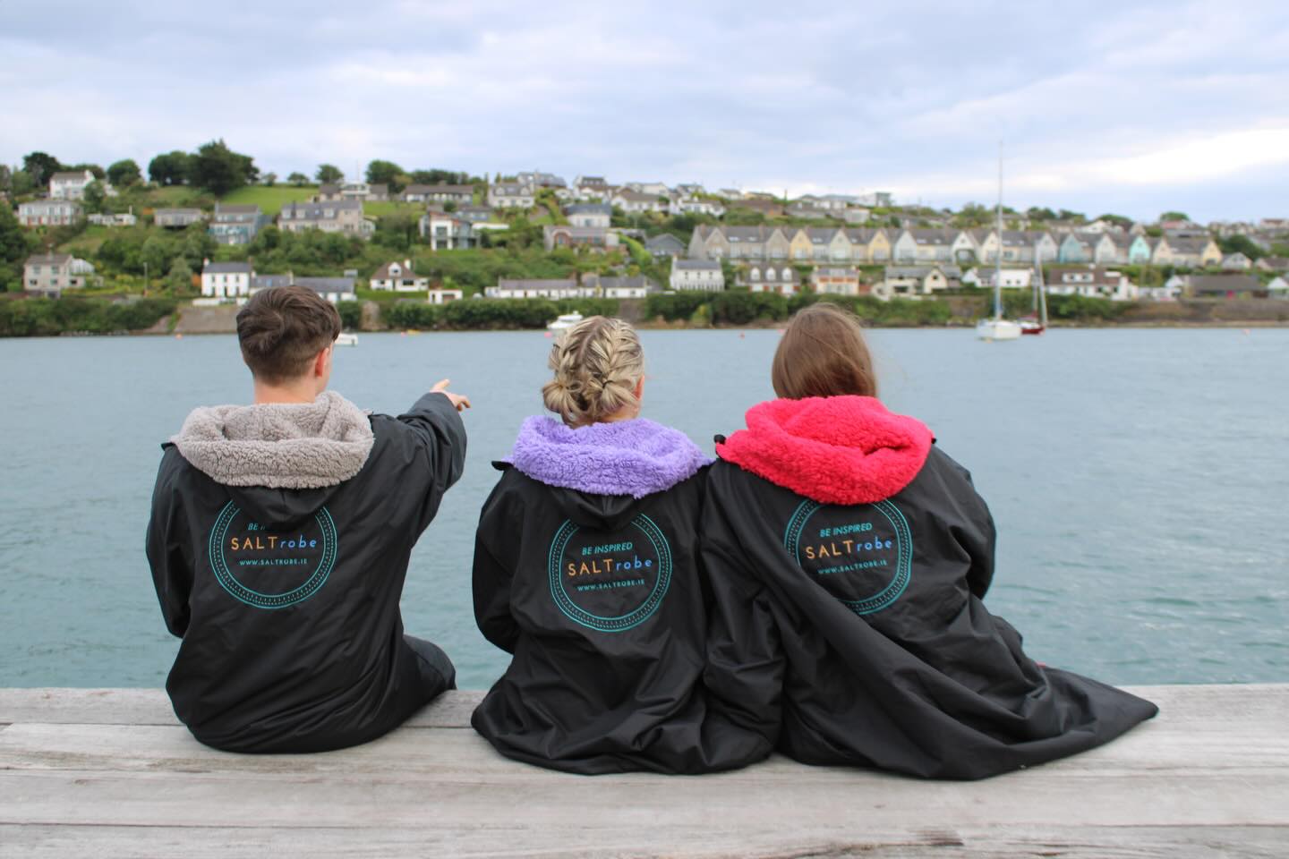 Happy Black Friday!! Don’t forget to use our discount code Saltrobe10 🌊