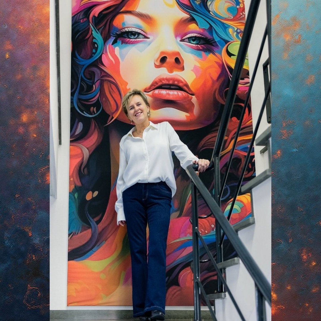 Zit je gewicht even op een plateau? Don’t panic!
Dat hoort bij afvallen. Je lichaam is zich aan het aanpassen.
Tips:
🥦 Varieer in voeding
🏋️♀️ Voeg krachttraining toe
🕰️ Heb geduld
Een plateau is dus geen stop, maar een pauze.
#switchlife #voedingsdeskundige #gezondevoeding #afvallen #plateau #gezondeleefstijl #gezondelevensstijl #dieet