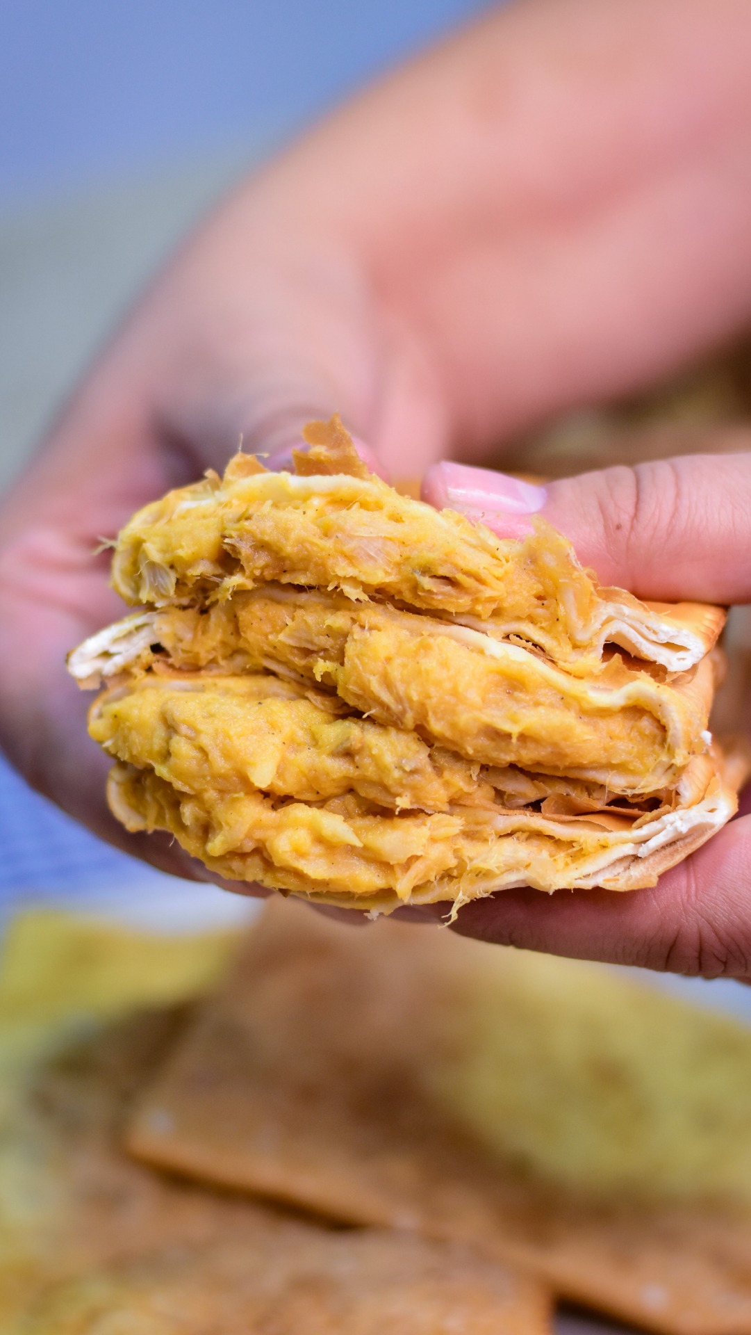 Fim de ano combina com fartura! E pastéis saindo quentinho entra nessa lista, tá?
Os pastéis de camarão e bacalhau do Mercado dos Pastéis trazem o equilíbrio perfeito entre sabor marcante e praticidade para as confraternizações.
Prontos pra fritar, com o padrão que você já conhece. Ideais pra deixar suas festas de fim de ano ainda mais deliciosas.
📲 Aceitamos pedidos com 24 horas de antecedência pelo WhatsApp: (31) 99314-3930.
📍 Retiradas em nossa Fábrica: Rua Itaguara, 184, Colégio Batista - BH/MG