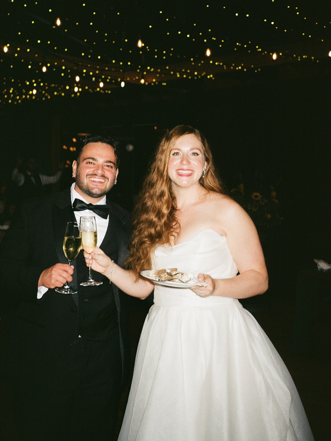 Wrapped in organza & that forever kind of love š¤ #ARitcheyBride @eapurnell wears Alanna by @essenseofaustralia on her wedding day, a style both timeless in its shape and ethereal in its subtle shimmer. Perfectly paired with a cathedral veil, Elizabeth is a vision of bridal beauty.
Photography: @leahstankusphotography
Florals: @thegardenstudio.llc
Hair & Makeup: @evamuah.dc
Venue: @districtwinery
DJ: @djricardodmv
Dress: @amandaritcheybridalloft
Groom Shoes: @alexandermcqueen
Getting Ready Space: @codaonhalf
wedding dress, bridal fashion, winter wedding gown, wedding inspiration, bride to be, bridal couture, wedding style, wedding day look, modern bridal, annapolis bridal shop, maryland wedding dress shopping, baltimore bride