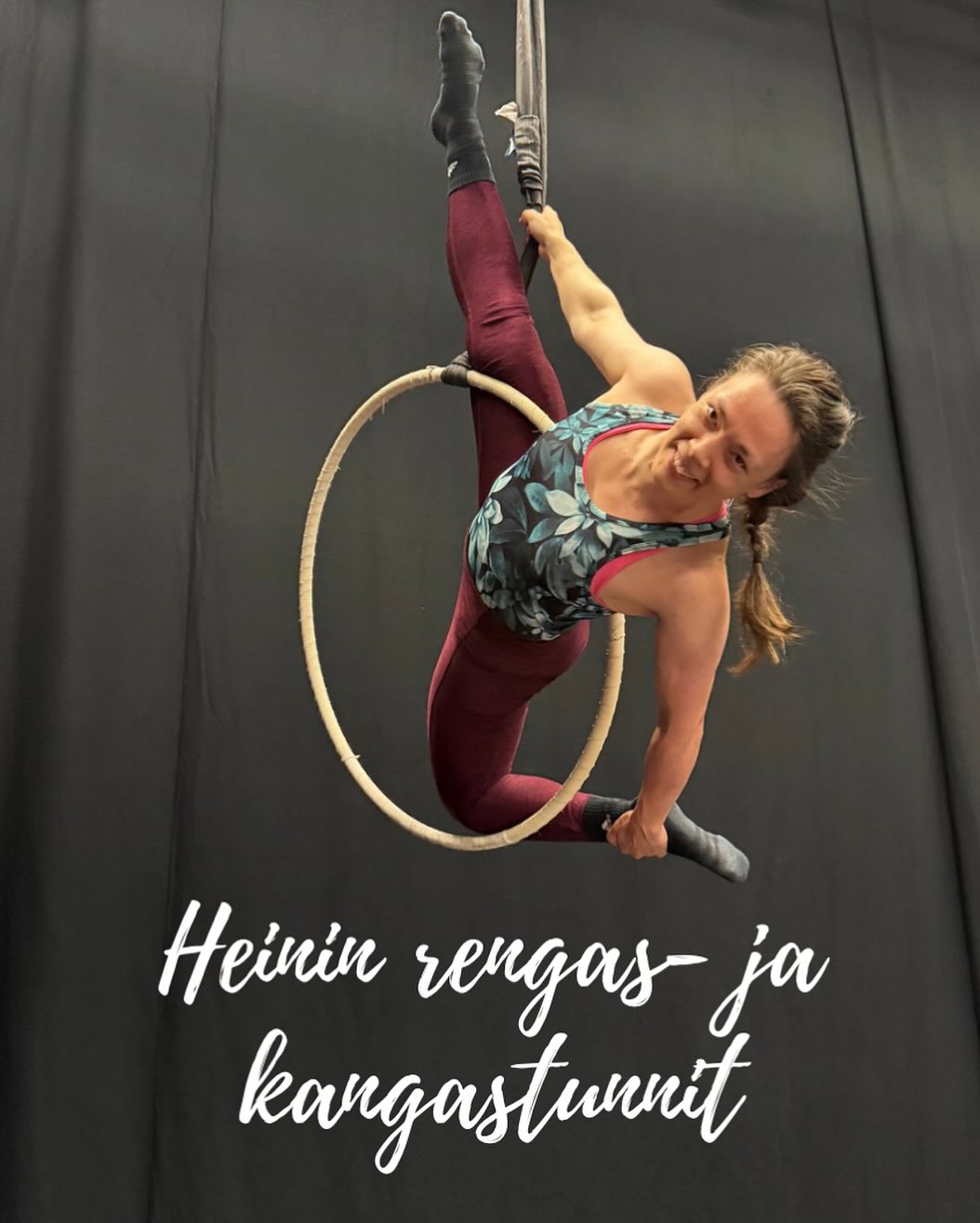 Viime syksynä Roofilla aloittanut Heini Autio pitää tänä keväänä useampaa rengastuntia ja kangasta! 🤩
Heini on monilahjakas ilma-akrobaatti, jolla on laaja osaaminen sekä renkaalla että kankaalla. Heini antaa selkeitä ohjeita ja huomio hyvin eri tasoiset oppilaat.
Heinin tunnit:
🔸 ti klo 19.45-21 Rengas avoin TAPANILASSA (Tällä tunnilla pääset tekemään enemmän korkeutta vaativia temppuja sekä slingitemppuja, tervetuloa rohkeasti mukaan! 🤩)
🔸su klo 11-12 Rengas 1 Malmilla
🔸su klo 12-13 Rengas 2-3 Malmilla
🔸su klo 13.15-14.15 Kangas avoin Malmilla
✨ Tervetuloa Heinin tunneille! ✨
#roofaerialclub #ilmaakrobatia #aerialhoop #aerialacrobatics