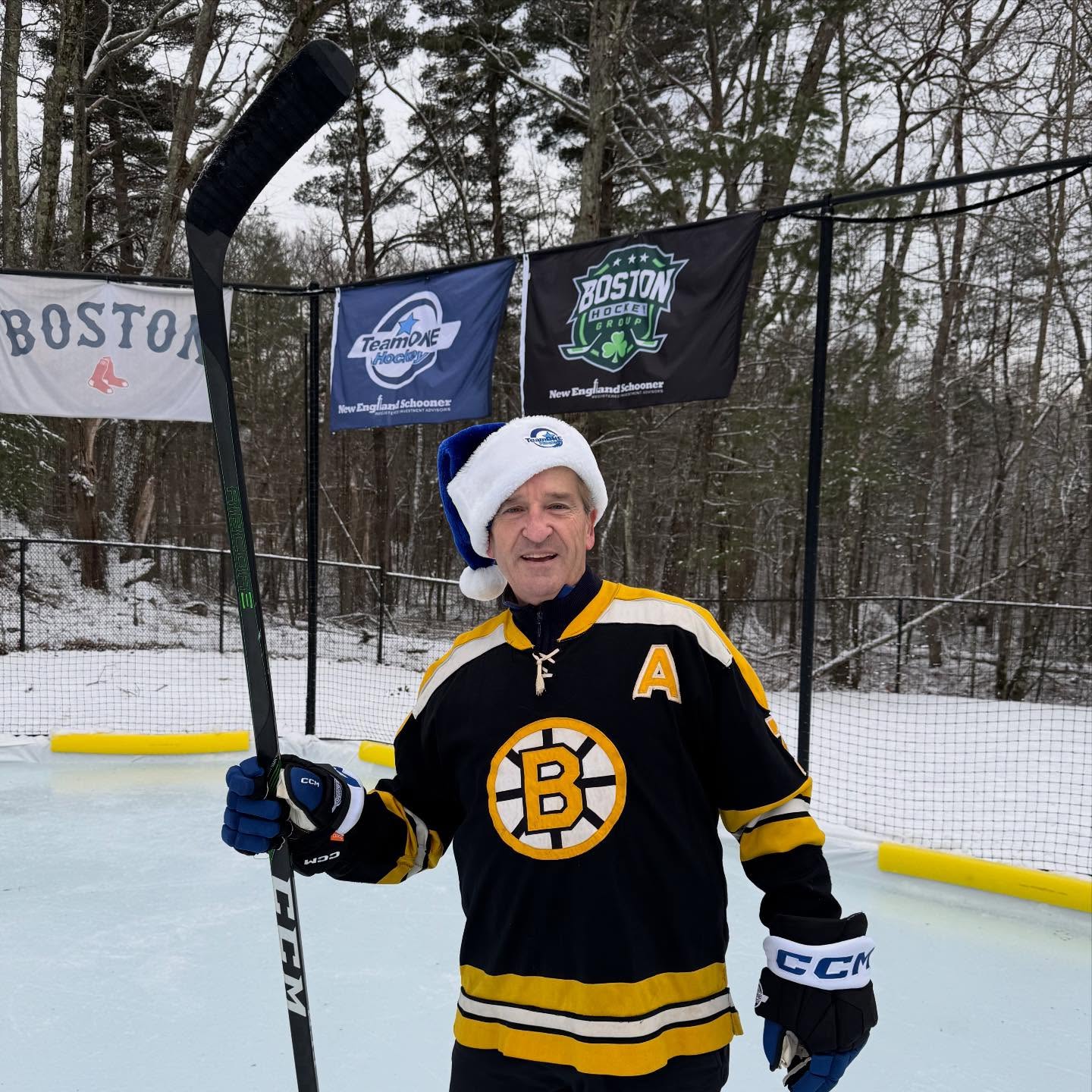 Happy Birthday Coach Ray! 🎂 Everyone at TeamONE is deeply grateful for your incredible dedication to our coaches, players, and the entire program. Watching you give back to the game you love is truly inspiring, and you make this program incredibly special. Thank you for all you do! 🫶🏻💙