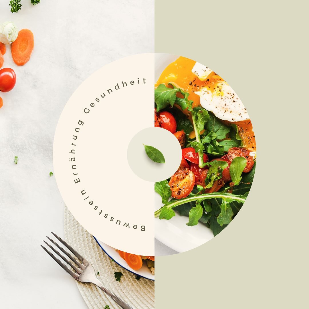 Viele Menschen machen im Bezug auf ihre Ernährung folgenden Fehler ➡️
Übermässiger Konsum von schmackhaften und süchtig machenden ultraverarbeiteten Lebensmitteln, die reich an künstlichen Zutaten sind, aber arm an wichtigen Mikronährstoffen. Sie neigen dazu, frische Obst- und Gemüsesorten zu vernachlässigen, wodurch wichtige Nährstoffe fehlen. Dies führt zu Mangelerscheinungen und es kann sogar immer wiederkehrender Heisshunger entstehen 🍕🍩🍬😵💫
Auch wird die positive Auswirkung von regelmässigen Mahlzeiten und einer ausgewogenen Ernährung unterschätzt. Häufige Diäten oder Restriktionen können zu einem ungesunden Bezug zu Lebensmitteln und zu Essstörungen führen.
Das Bewusstsein für die eigene Ernährung und die Auswahl nährstoffreicher Lebensmittel sind entscheidend, um langfristig gesund zu bleiben 🧡
#ernährung #ernährungsberatung #ernährungsberatungzürich #psychologie #essen #essstörung #heisshunger #mangel #energie #kraft #wohlfühlen #gewicht #balance #gesundeernährung #ikp #ausbildung #ganzheitlich