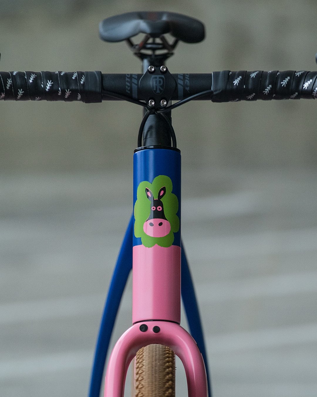 Michael asked for a layout that felt joyful, and he was a fantastic collaborator to work with as we sorted out how to translate that onto his frame. Most people who we work with on custom paint don’t know exactly what their bike should look like, but they do know how they want it to feel. If that’s you, don’t worry, we will listen to the ideas and themes that you have in mind and help bring them to life. Once you see what you like in the design, our in-house finishing department will bring it to life. The design can be loud, fun, and whimsical like Michael’s, or it can be subtle and moody if that’s your thing.
Happy new TD4 day, Michael, and thanks for letting us bring this bike to life for you.
#traildonkey
#gravelbike
#rideexplorecreate
#newbikeday