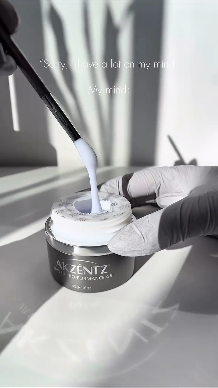 Brain never clocks out 🥹💭💕
#lifeofanailtech #russianmani #structuredmanicure #reelsofinstagram #miaminails