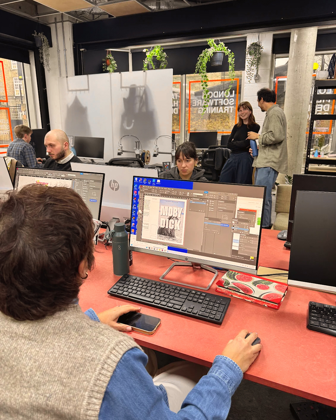 Build Your 2026 with Momentum 💡
Step into 2026 ready to grow your skills and elevate your creativity. Whether you are learning something new or refining the talents you already have, our designer software courses provide hands on experience to help you start the year strong and build real momentum in your design journey.
#DesignGrowth #CreativeSkills #LevelUp2026