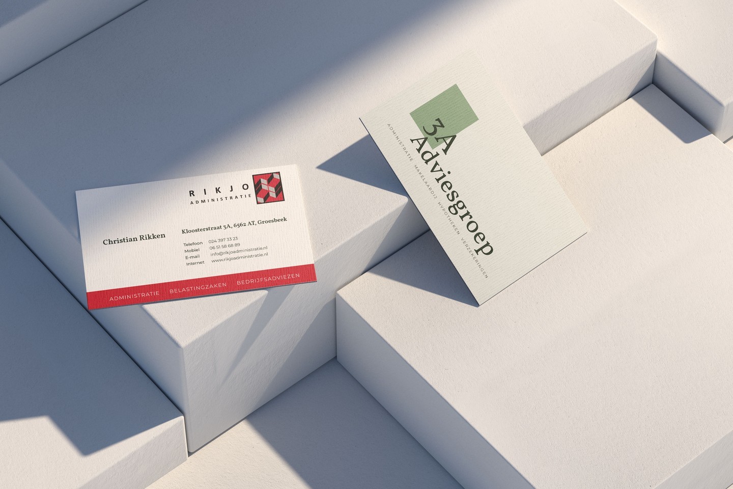 ๐๐ข๐ฌ๐ข๐ญ๐๐ค๐๐๐ซ๐ญ๐ฃ๐๐ฌ ๐ฏ๐จ๐จ๐ซ @3a_adviesgroep
3A Adviesgroep bestaat uit drie samenwerkende bedrijven onder รฉรฉn dak!
@rikjo.administratie
@rikjo.makelaardij
@renm_financieeladvies
Meerdere huisstijlen per visitekaartje, maar toch overzichtelijk en samen รฉรฉn!
#graphicdesign #businesscards