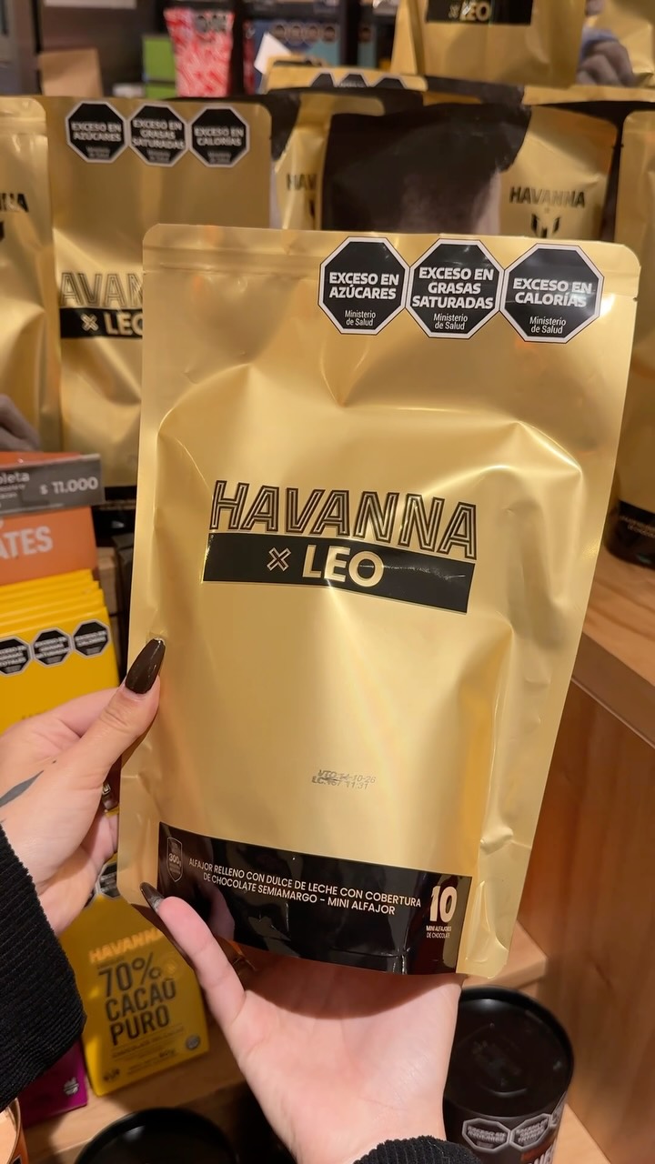🇦🇷⚽ Los partidos de Argentina se disfrutan mejor si están acompañados de algo rico, y @havanna_cba lo sabe.
Vení a buscar los alfajores de Leo para disfrutar del mejor del mundo con un gran psotre. 🐐💙🤍